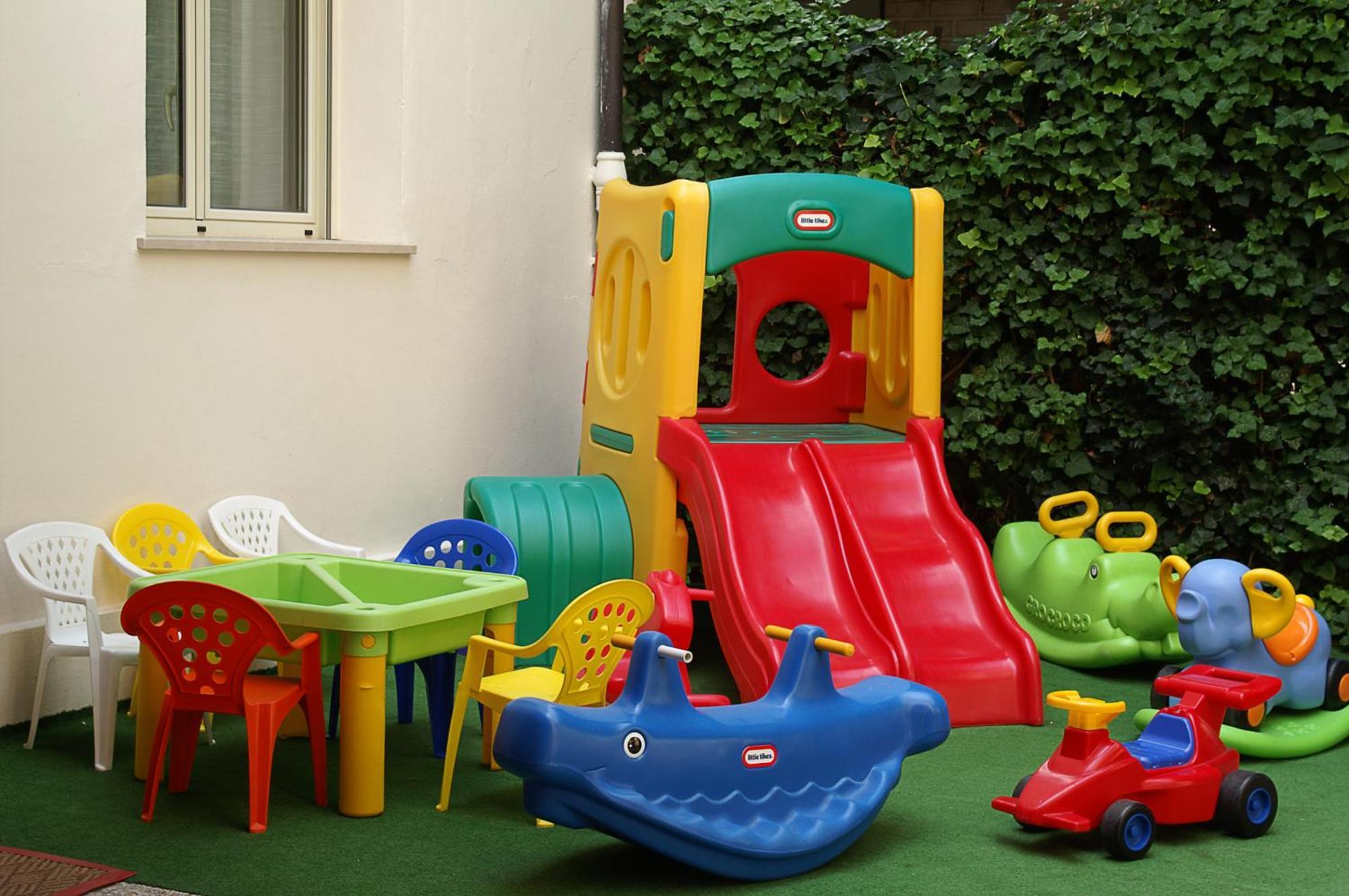Hotel Athena Cervia Bagian luar foto