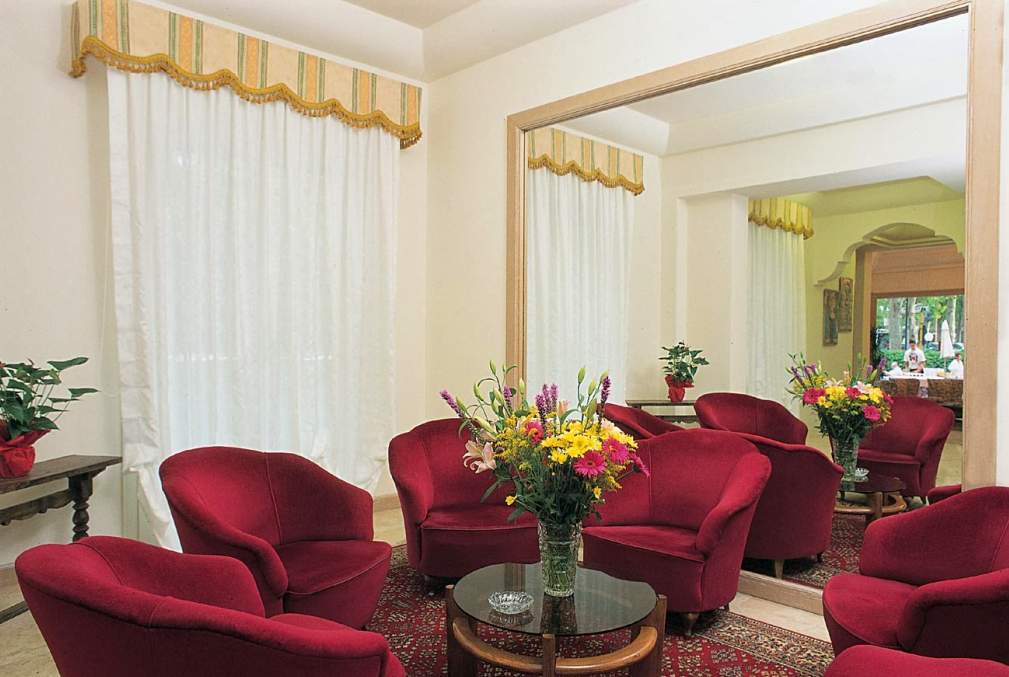 Hotel Athena Cervia Bagian luar foto